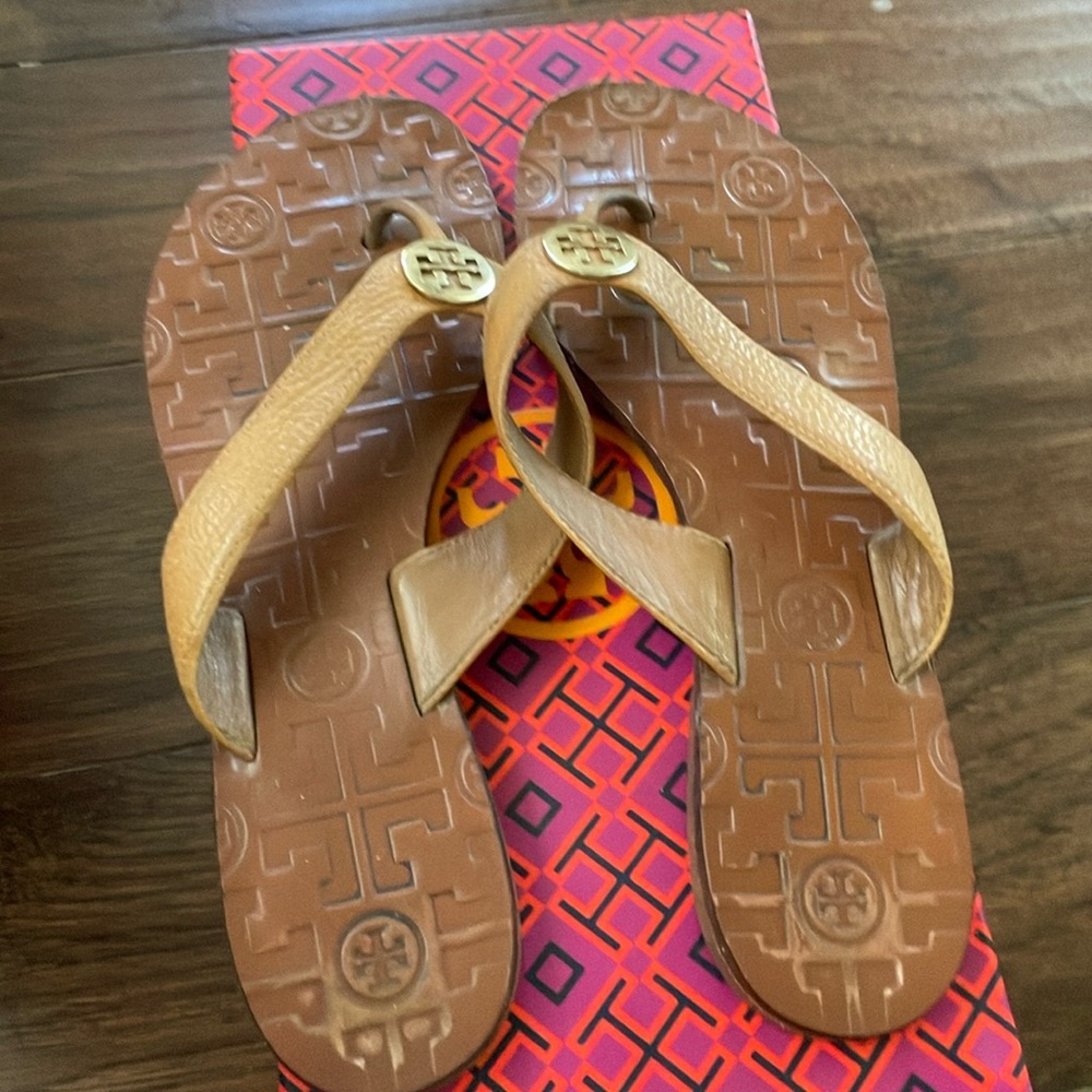 Tory Burch Thora Flip Flop